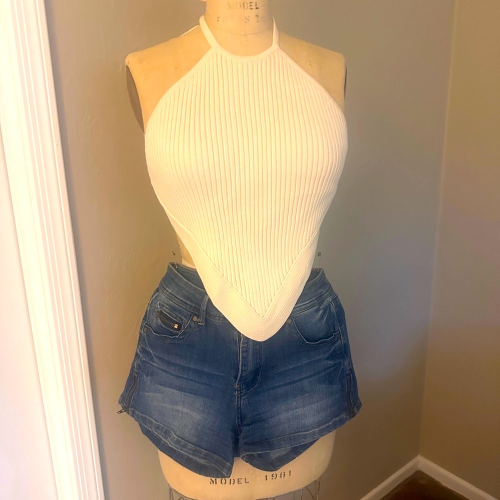 Astr Cleora Ivory Knit Halter Top